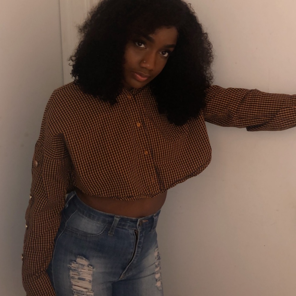 Crop top plaid shirt